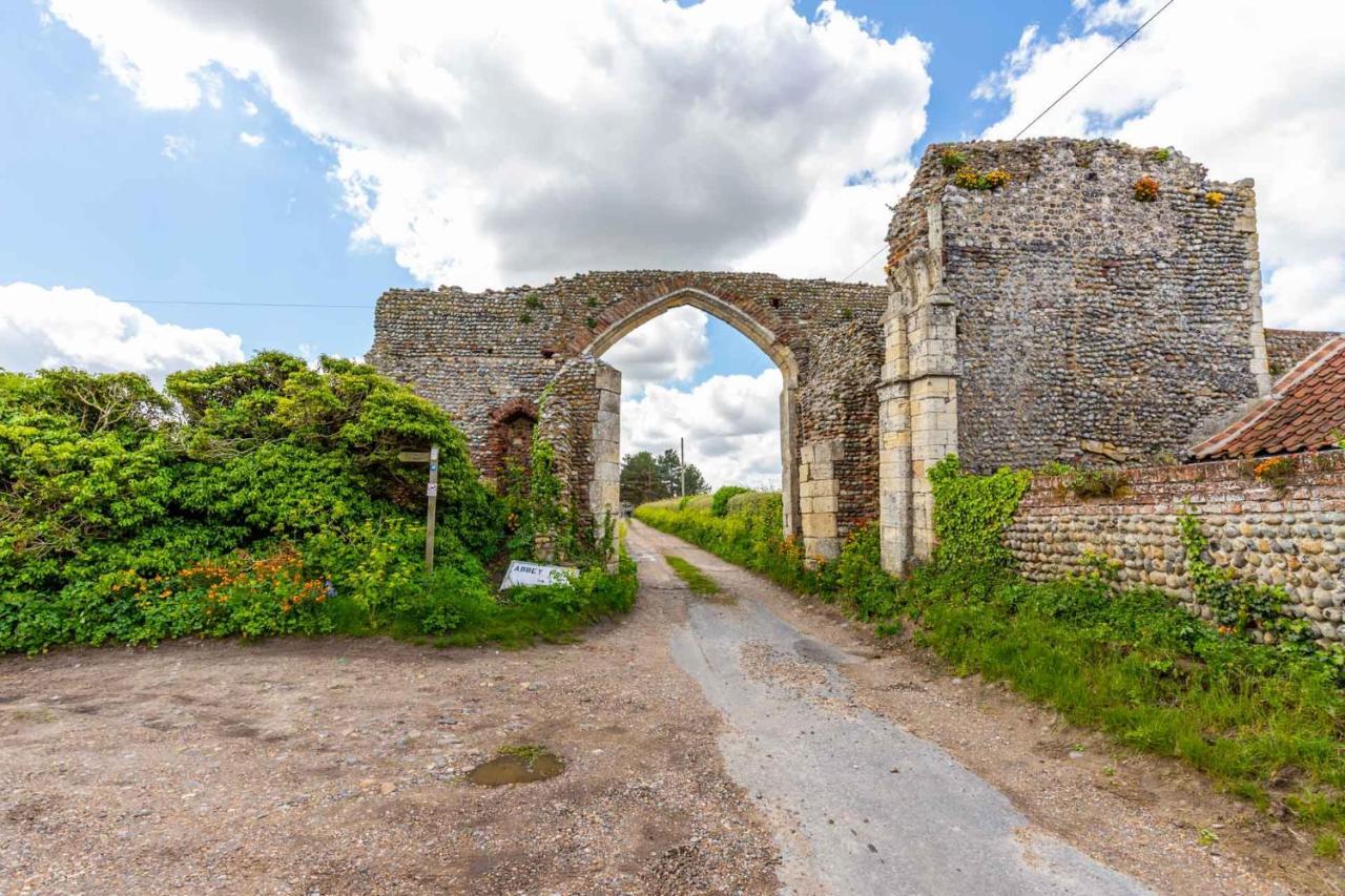 Abbey Farm Cottages Bacton  Eksteriør bilde